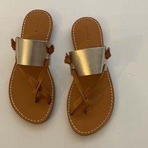 NIB Soludos Women's Leather Thong Sandals